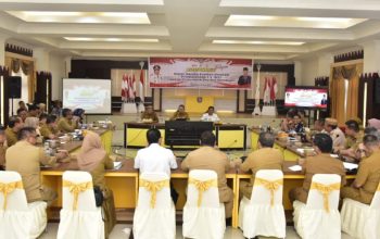Suasana rapat pimpinan OPD  dilingkup Pemprov Gorontalo yang dipimpin oleh Penjabat Gubernur Gorontalo Ismail Pakaya,  di Aula Rujab Gubernur, Selasa (30/5/2023). (Foto: Nova/Pemprov Gorontalo)