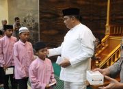 Kegiatan Safari Jumat, Kapolda Gorontalo Gelar Doa Bersama Serta Santuni Anak Yatim