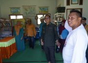 Kunjungi SDN 15 Anggrek Kepulauan Dudepo, Bupati Thariq Terima Aspirasi Tenaga Pendidik.