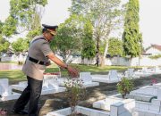 Rayakan Hari Bhayangkara, Polda Gorontalo lakukan tabur bunga