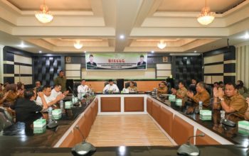 Pemkab Gorontalo menyambut kedatangan H. Muhamad Mardiono, utusan khusus Presiden RI. Bidang Kerjasama, Kemiskinan dan Ketahanan Pangan