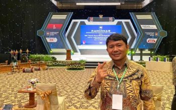 Kepala Dinas Kependudukan dan Catatan Sipil Kabupaten Gorontalo Muchtar Nuna. Arsip Pemkabgor Kepala Dinas Kependudukan dan Catatan Sipil Kabupaten Gorontalo Muchtar Nuna. Arsip Pemkabgor