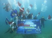 Kibarkan Bendera Merah Putih di Dasar Laut, Lanal Gorontalo Bangkitkan Semangat Patriotisme