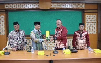 Kepala Kanwil Kemenag Provinsi Gorontalo H. M. Muflih B. Fattah, laksanakan Koordinasi Program di Kanwil Kemenag Provinsi Daerah Istimewah Yogyakarta (DIY), KUA Sewon Kab. Bantul DIY, serta Majelis Taklim yang ada di seputaran Kab. Bantul DIY.