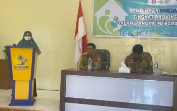 Ketua Tim Penggerak Pemberdayaan Kesejahteraan Keluarga (TP PKK) Provinsi Gorontalo Fima Agustina saat memberikan sambutan pada Pembinaan pokjanal posyandu tingkat provinsi dalam rangka integrasi layanan primer tahun 2023, di Hotel Sunrise, Kabupaten Pohuwato, Senin (21/8/2023).