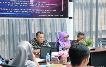 LP3M Universitas Muhammadiyah Gorontalo (UMGO) mengadakan kegiatan Focus Group Discussion (FGD) untuk menyusun RPS MKWK Kolaborasi 4 Mata Kuliah yang dilaksanakan pada Selasa, 01 Agustus 2023 di Aula Lantai III Rektorat UMGO.