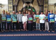Nelson Serahkan Bantuan Program Hibah untuk 29 Masjid se Kabgor