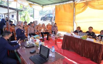 Kegiatan survey di pimpin langsung oleh Ketua Tim Surveyor KAKP (Komite Akreditasi Kesehatan Pratama) Nisma Abdurrahman, SKM, M.Kes dan dr. Tito E.M Bastian, M.Kes. Jumat (29/09/2023)