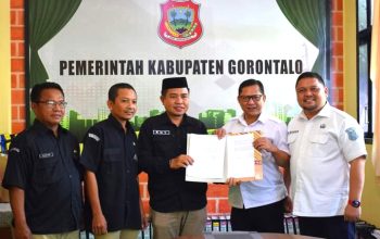 Penandatanganan Berita Acara Penyesuaian Alokasi Hibah untuk Pilkada serentak Tahun 2024 Penandatanganan Berita Acara Penyesuaian Alokasi Hibah untuk Pilkada serentak Tahun 2024