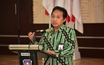Deputi Pengendalian Penduduk BKKBN Bonivasius Prasetya Ichtarto Deputi Pengendalian Penduduk BKKBN Bonivasius Prasetya Ichtarto