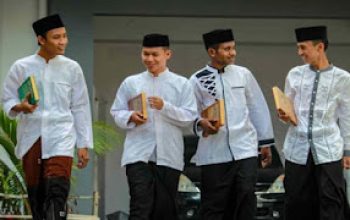 Protokol-Santri-Kembali-ke-Pesantren-696×392