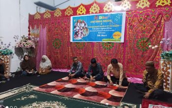 Fakultas Agama Islam Universitas Muhammadiyah Gorontalo bekerjasama dengan Toko Swalayan DK Mart menggelar kegiatan khitanan massal dan pencanangan majelis ta’lim binaan Di Desa Tuladenggi Kecamatan Telaga Biru Kabupaten Gorontalo, Selasa (26/9/2023).