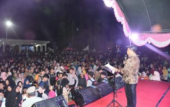 Pemerintah Kab.Boalemo menggelar hiburan rakyat dalam rangka Peringatan Hari Ulang Tahun Kab.Boalemo ke – 24  yang berlangsung di alun-alun Kota Tilamuta,’Sabtu 14/10/2023.