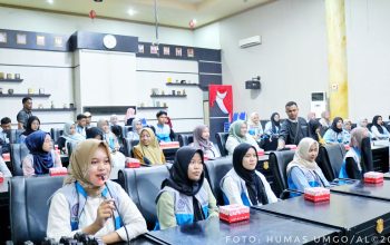Puluhan mahasiswa Pertukaran Mahasiswa Merdeka (PMM) Universitas Muhammadiyah Gorontalo (UMGO) yang berasal dari berbagai PTN/PTS di luar Pulau Sulawesi melakukan kunjungan ke Dewan Perwakilan Rakyat Daerah (DPRD) Kabupaten Gorontalo. Puluhan mahasiswa Pertukaran Mahasiswa Merdeka (PMM) Universitas Muhammadiyah Gorontalo (UMGO) yang berasal dari berbagai PTN/PTS di luar Pulau Sulawesi melakukan kunjungan ke Dewan Perwakilan Rakyat Daerah (DPRD) Kabupaten Gorontalo.