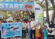Meriahkan Milad Ke – 7, FKIP Gelar Jalan Sehat