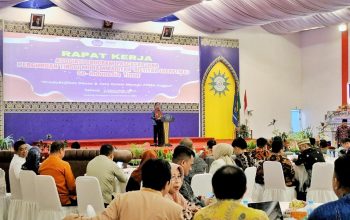 Suasana Rapat Kerja (Raker) Asosiasi Program  Pascasarjana Perguruan Tinggi Muhammadiyah ‘Aisyiyah (APPPTMA)  Se – Indonesia Timur