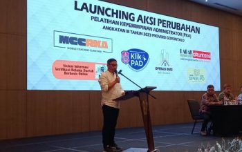 Bupati Hamim Pou saat membuka kegiatan Coaching Clinic Penyusunan RKA SKPD tahun anggaran 2024 yang dilaksanakan di The Sentra Manado Hotel, Selasa (31/10/2023).
