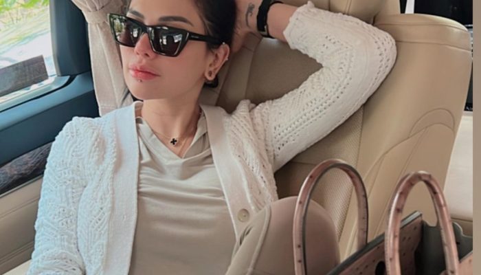 Nikita Mirzani Cuek Curhat Pilu Lolly, Bilang Masa Bodoh!