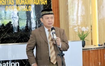 Rektor Universitas Muhammadiyah Gorontalo (UMGO), Prof. Abd. Kadim Masaong Rektor Universitas Muhammadiyah Gorontalo (UMGO), Prof. Abd. Kadim Masaong