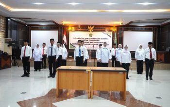 sumpah jabatan kepada dua belas Kepala Madrasah dilingkup Kanwil Kemenag Provinsi Gorontalo melalui virtual. sumpah jabatan kepada dua belas Kepala Madrasah dilingkup Kanwil Kemenag Provinsi Gorontalo melalui virtual.