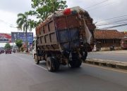 Truk Sampah Uzur, Mobil Dinas Kinclong: Soal Kekurangan Armada, Kemana Prioritas Pemerintah?