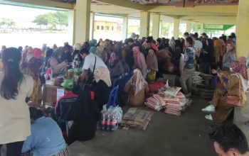 Illustrasi, Pasar Murah.