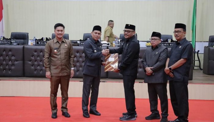 Pemkot-DPRD Sepakati Rancangan Awal RPJMD Kotamobagu 2025-2029