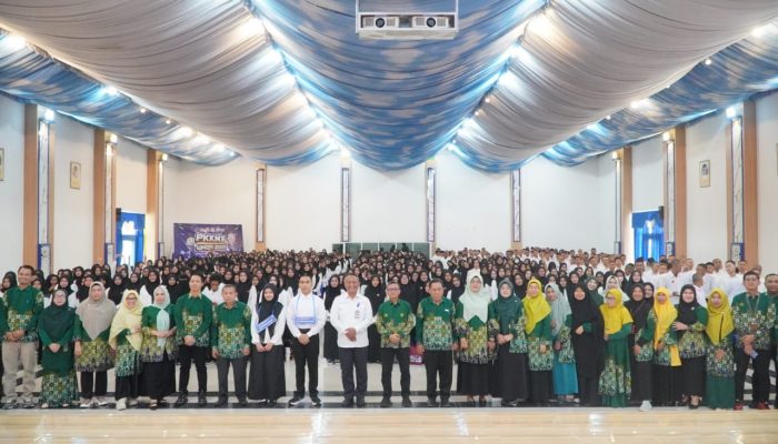 Rektor UMGO: PKKMB Awal Membangun Karakter dan Jiwa Petarung Mahasiswa