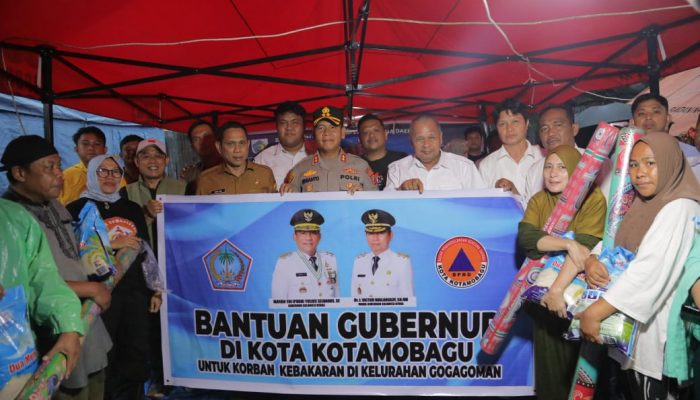 Wali Kota Kotamobagu Serahkan Bantuan Gubernur Sulut untuk Korban Kebakaran di Gogagoman