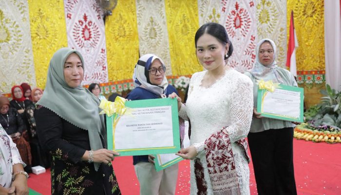 HUT ke-26 Dharma Wanita, Ketua TP PKK Kota Kotamobagu Dorong Perempuan Berkarya