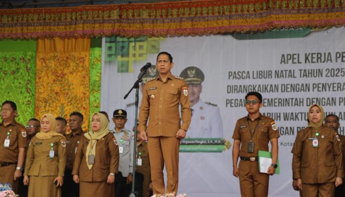 Apel Perdana 2026, Wali Kota Kotamobagu Serahkan SK PPPK Paruh Waktu
