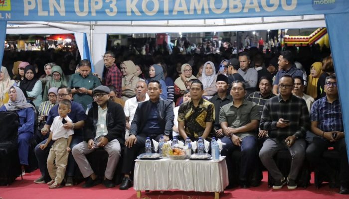 Ribuan Warga Padati Alun-alun Boki Hontinimbang, Final Lomba Budaya HUT Kotamobagu Berlangsung Meriah