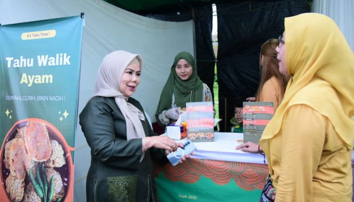 Puluhan UMKM Lokal Ikut Festival Mopuasa di Telaga Biru