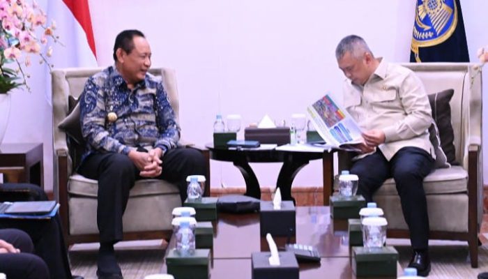 Gubernur Gusnar Temui Menhub, Rute Tol Laut Ternak Gorontalo Tetap Dilayani Tahun Ini