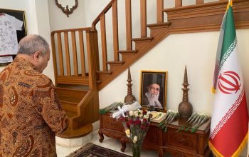 Direktur Eksekutif GIF Sampaikan Belasungkawa atas Wafatnya Ali Khamenei kepada Dubes Iran di Jakarta