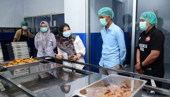 Wagub Gorontalo Sidak SPPG, Temukan Pelanggaran SOP Pengelolaan Makanan