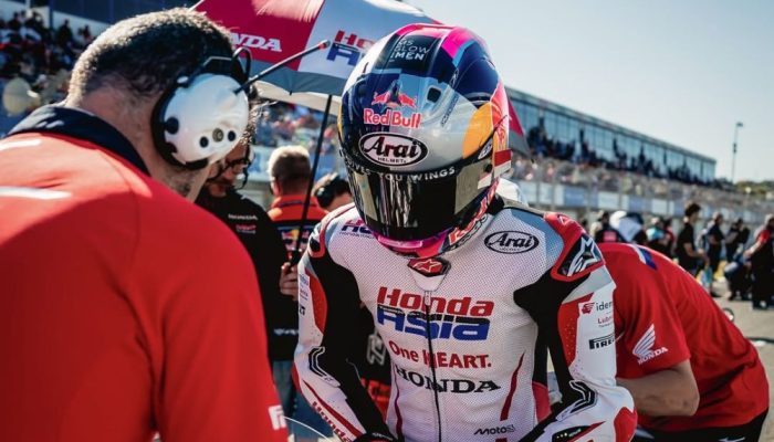Naik Drastis dari Posisi 20, Veda Unjuk Mental Balap di Moto3 Catalunya 2026