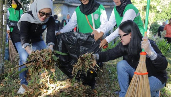 TP PKK Perkuat Program Pemkot Kotamobagu Lewat Aksi Peduli Lingkungan dan Penanganan Sampah