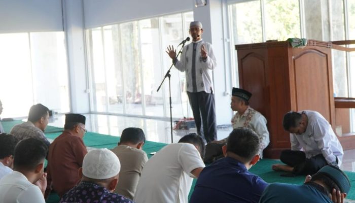 UMGO Gelar Pengajian Safar Perdana, Masjid Jadi Pusat Pembinaan Karakter di Kampus