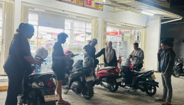 Bikin Stok Barang Tekor Rp 3,5 Juta, Aksi IRT Maling di Indomaret Terekam CCTV