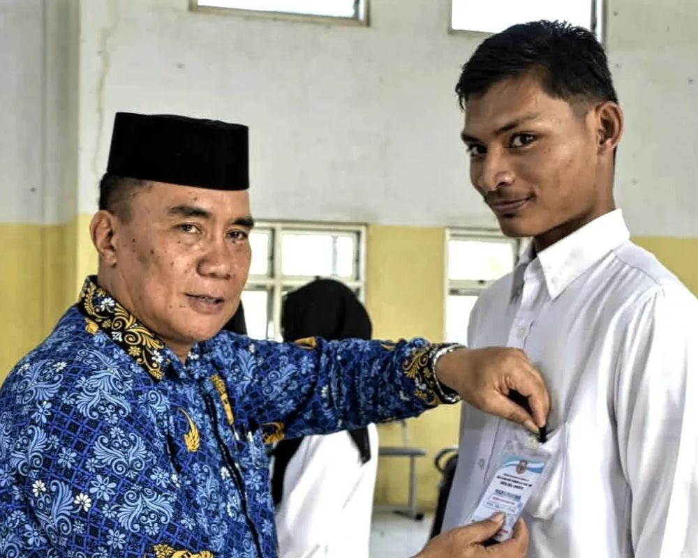 Desain tanpa judul 140