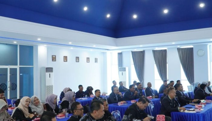 Mahasiswa Administrasi Publik UMGO Didorong Terapkan Pola Berpikir Kritis dan Analitis