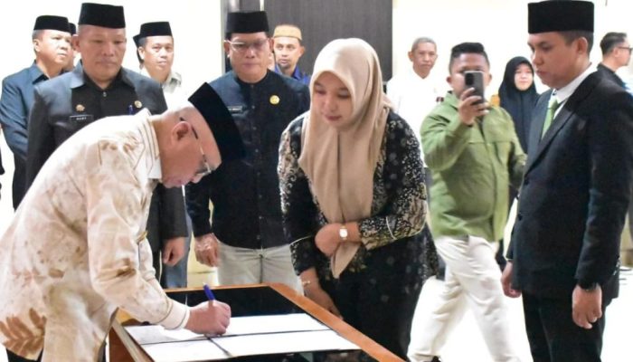 Ini Nama-Nama Pejabat Baru yang Dilantik Bupati Sofyan Puhi
